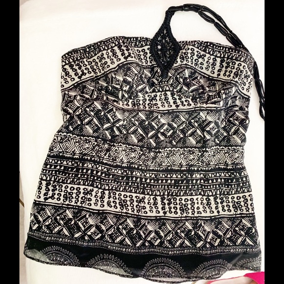 Express Romper, & 2 tops Bundle size: 4 Small - Picture 4 of 8